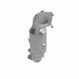 MagnaFlow Direct Fit Catalytic Converter 18-20 Alfa Romeo Giulia Single Underbody 2L thumbnail 2