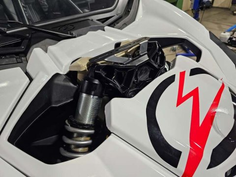 Elektric Offroad 2017+ Can Am X3 Maverick Front Shock Mount Brace W/ Light Mount Anodized Gun Metal thumbnail 1