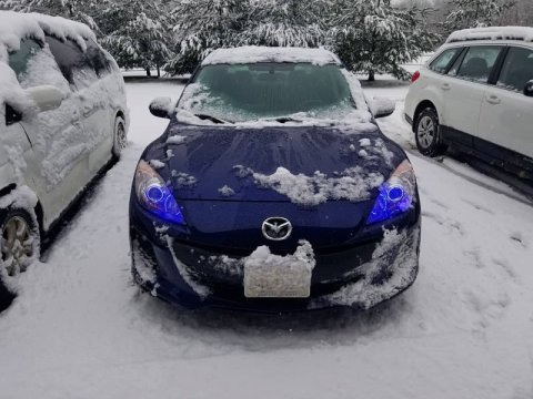 Oracle 10-12 Mazda 3 LED Headlight Halo Kit - UV/Purple thumbnail 2