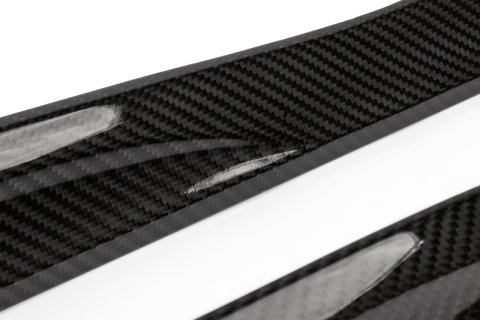 APR 22-24 Volkswagen GTI (MK8) Carbon Fiber Side Skirts - Set thumbnail 5