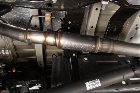 Flowmaster 17-24 F250/F350 GAS Direct Fit FlowFX Cat-Back Exhaust System thumbnail 6