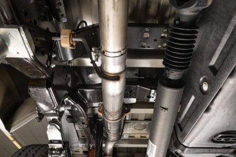 Flowmaster 17-24 F250/F350 GAS Direct Fit FlowFX Cat-Back Exhaust System thumbnail 9