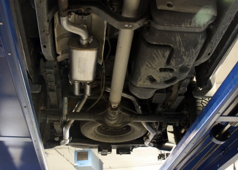 Flowmaster 05-19 Nissan Frontier 4.0L FlowFX DOS Cat-Back Exhaust System thumbnail 7