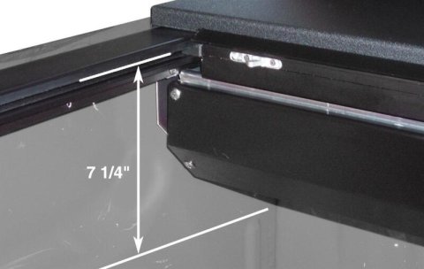 Roll-N-Lock 22-26 Toyota Tundra 5ft 6in Bed M-Series Manual Retractable Tonneau Cover thumbnail 6