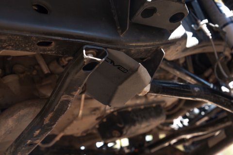 DV8 07-18 Jeep Wrangler JK Front Frame Link Skid Plates thumbnail 4
